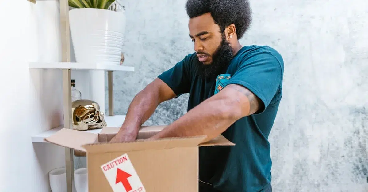 Last-Minute Movers in Rockville: What to Know Before You Book - In and Out Movers